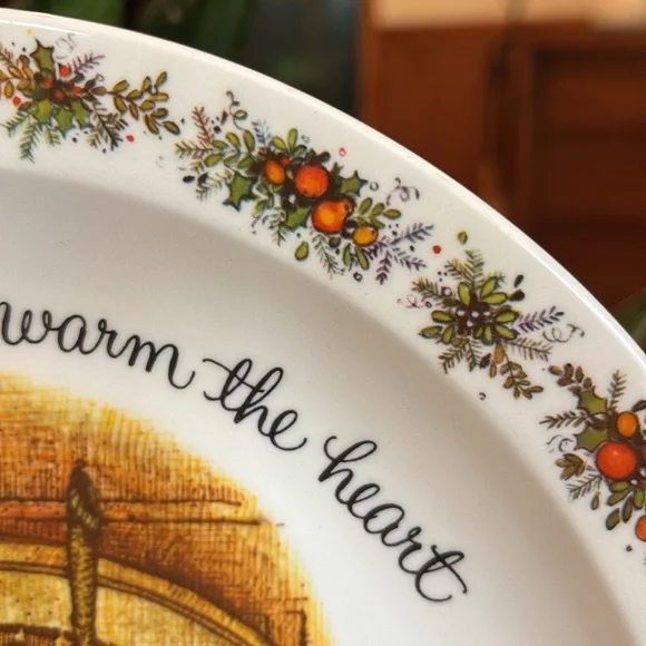 Holly Hobbie Christmas Plate - Picture 5 of 8